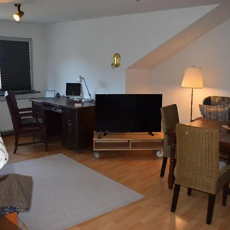 Messewohnung Augusta 아파트 *