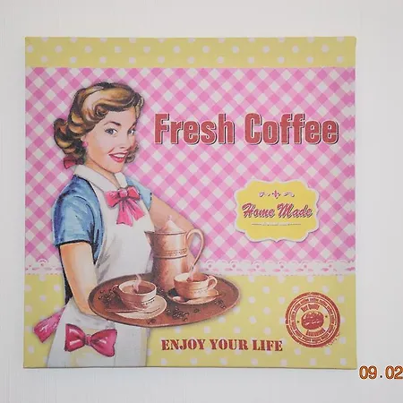 ميسفونونغ أوغيستا شقة